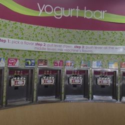 Menchies Frozen Yogurt