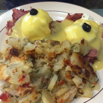 Jamms Restaurant - Ruben Benedict with homemade fries - Breakfast & Brunch Near Me - Las Vegas, Nevada Jamms Restaurant - Ruben Benedict with homemade fries - Breakfast & Brunch Near Me - Las Vegas, Nevada