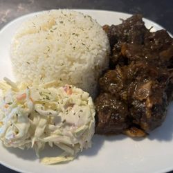 Vibzs Caribbean Bar & Grill