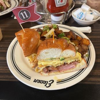 Eleven City Diner - Diners Near Me - Chicago, Illinois Eleven City Diner - Diners Near Me - Chicago, Illinois