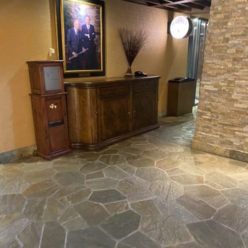 Seattle Airport Marriott - Hotels Near Me - Seattle, Washington