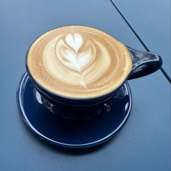 Culver & Main - Latte - Breakfast & Brunch Near Me - Culver City, California