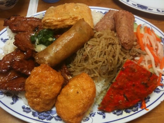 Com Tam Thuan Kieu by null