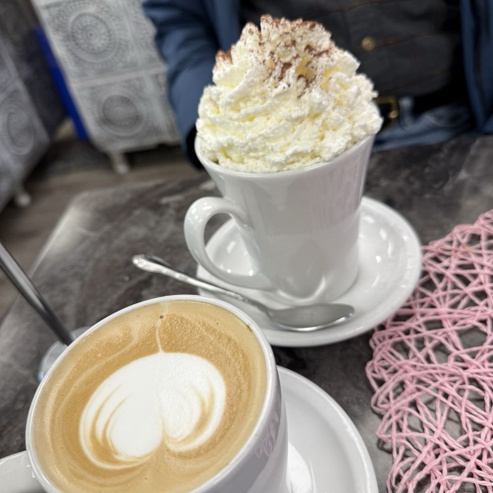 Rendez Vous Café - Mocha Latte - Bakeries Near Me - Corona del Mar, California Rendez Vous Café - Mocha Latte - Bakeries Near Me - Corona del Mar, California