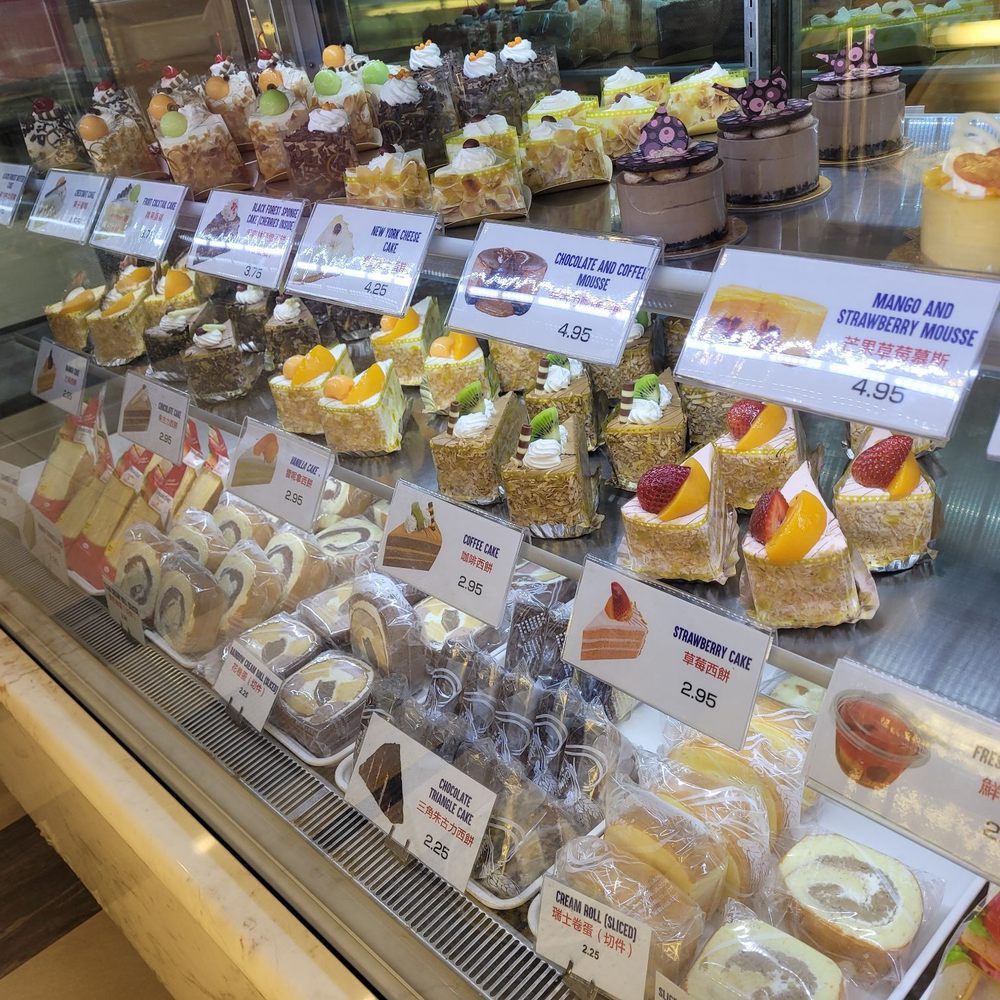 Maxim's Bakery - Cake selection - Bakeries Near Me - Vancouver, British Columbia Maxim's Bakery - Cake selection - Bakeries Near Me - Vancouver, British Columbia