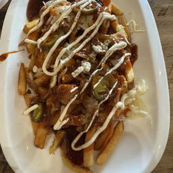 Meltwich Food Co - Spicy Nashville Chik'n Poutine - Vegan