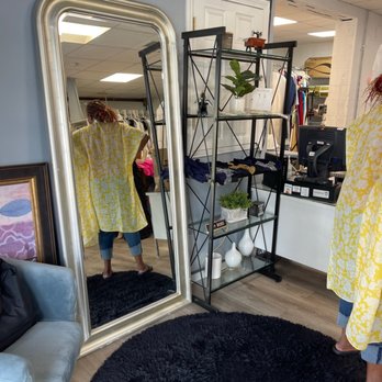 Elegant Tailor and Design - Sewing & Alterations Near Me - Dracut, Massachusetts