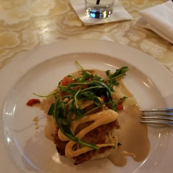 Oceano Bistro - Very tasty crab cakes appetizer - Seafood Near Me - Clayton, Missouri Oceano Bistro - Very tasty crab cakes appetizer - Seafood Near Me - Clayton, Missouri