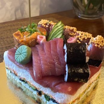 Poke Market - Sushi Cake - Poke Near Me - Hilo, Hawaii