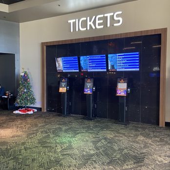 Regal Hollywood - Cinema Near Me - Greenville, South Carolina Regal Hollywood - Cinema Near Me - Greenville, South Carolina