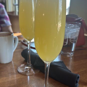 Craftsman Table & Tap - Mimosa - Gastropubs Near Me - Middleton, Wisconsin Craftsman Table & Tap - Mimosa - Gastropubs Near Me - Middleton, Wisconsin