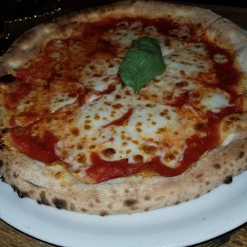 Mokus l'Ecureuil - Italian Near Me - Paris, 75