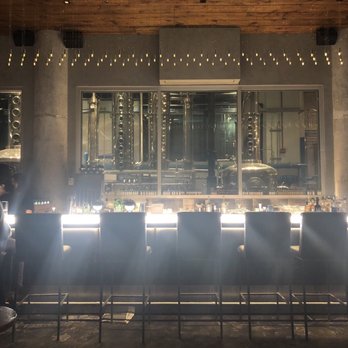 CH Distillery - Cocktail Bars Near Me - Chicago, Illinois