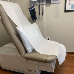 PIH Health Cardiology Downey Medical Office Building - The examine bed where they do the examination