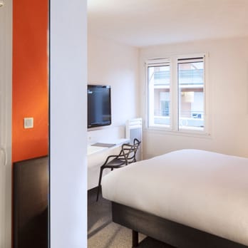 Hôtel Le Bugatti - chambre standard / standard room - Hotels Near Me - Molsheim, 67
