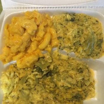 Dinner Bell Cafe and Bake Shop - Sides to go: macaroni & cheese, broccoli & rice casserole - American Near Me - Houston, Texas Dinner Bell Cafe and Bake Shop - Sides to go: macaroni & cheese, broccoli & rice casserole - American Near Me - Houston, Texas
