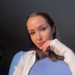 The Lash Lounge - It's a classic set