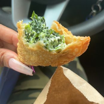 Empanadas Cafe - Espinaca y Ricotta Empanada - Empanadas Near Me - Corona, New York