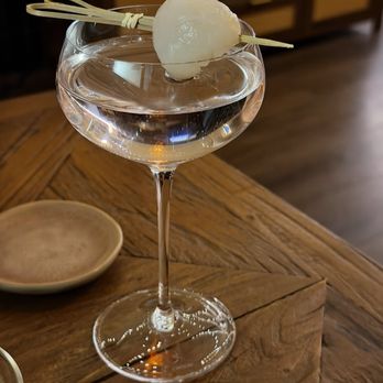 RokuNana - lychee martini - Izakaya Near Me - New York, New York RokuNana - lychee martini - Izakaya Near Me - New York, New York