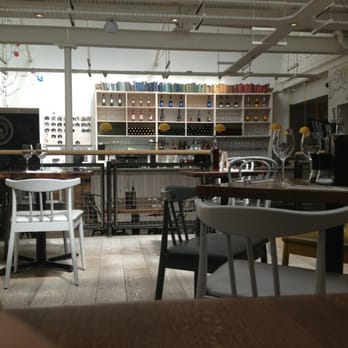 Zizzi - The bar area! Light and airy! - Italian Near Me - Glasgow, GLG Zizzi - The bar area! Light and airy! - Italian Near Me - Glasgow, GLG