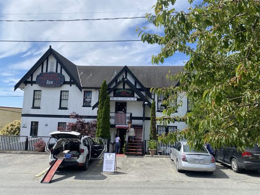 The Old Courthouse Inn by null