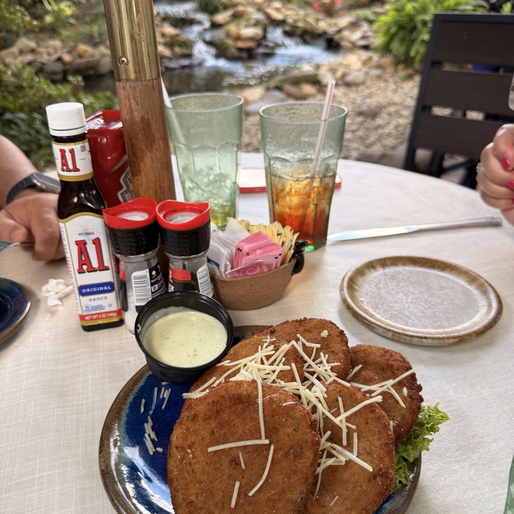 Old Mill Pottery House Cafe - Green Fried Tomatoes - American Near Me - Pigeon Forge, Tennessee Old Mill Pottery House Cafe - Green Fried Tomatoes - American Near Me - Pigeon Forge, Tennessee