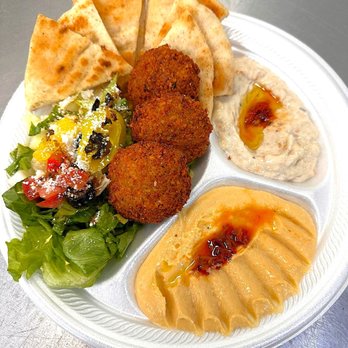 Halal Pita - Raleigh's halal Mediterranean cravings start here. Lamb Gyro, Chicken Gyro, Kabob & BBQ Chicken! - Mediterranean Near Me - Raleigh, North Carolina