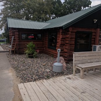 Phil's Tara Hideaway - New American Near Me - Stillwater, Minnesota Phil's Tara Hideaway - New American Near Me - Stillwater, Minnesota