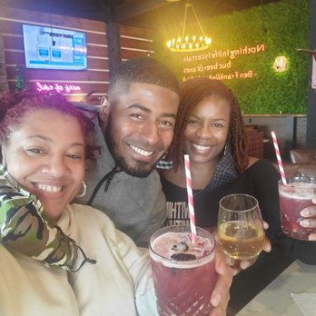 Kick Axe Throwing - Bars Near Me - Washington, DC, District of Columbia Kick Axe Throwing - Bars Near Me - Washington, DC, District of Columbia