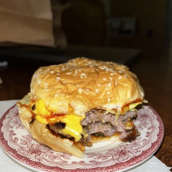 Five Guys - Cheeseburger - Burgers Near Me - New Haven, Connecticut