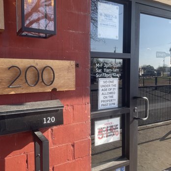Ernie's Patio Bar - Front door - Bars Near Me - Cibolo, Texas Ernie's Patio Bar - Front door - Bars Near Me - Cibolo, Texas