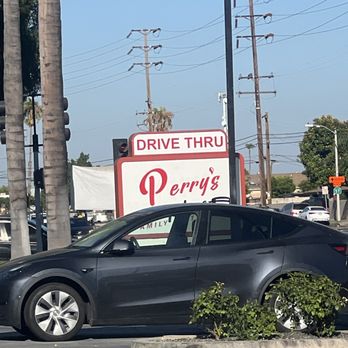 Perry’s Place - Front sign - Breakfast & Brunch Near Me - Placentia, California Perry’s Place - Front sign - Breakfast & Brunch Near Me - Placentia, California