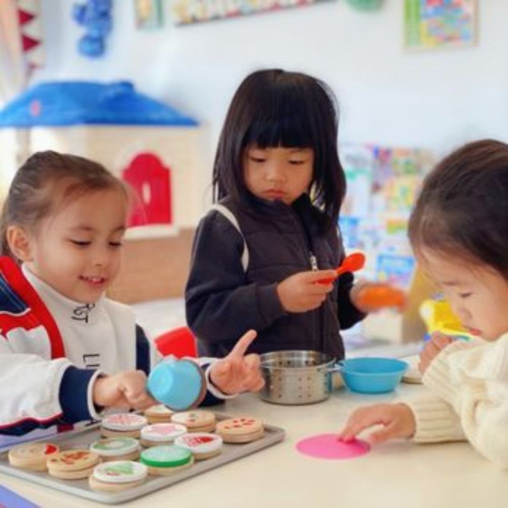 Modern Child Day Care - childcare center in Arcadia, CA