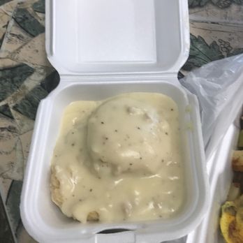 Renae's Cafe - Biscuits and gravy - American Near Me - Bakersfield, California