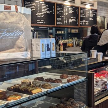 Franklin’s - Pastry Display - Cafes Near Me - Savannah, Georgia