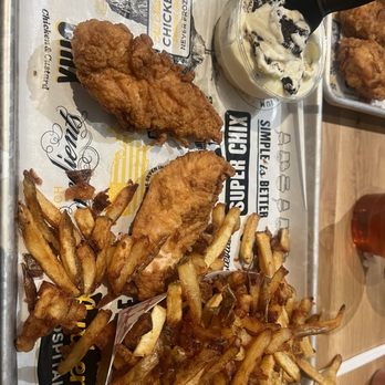 Super Chix - kids chicken tenders - Ice Cream & Frozen Yogurt Near Me - Boiling Springs, South Carolina Super Chix - kids chicken tenders - Ice Cream & Frozen Yogurt Near Me - Boiling Springs, South Carolina