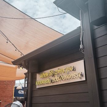 Leeland House - Breakfast & Brunch Near Me - Houston, Texas
