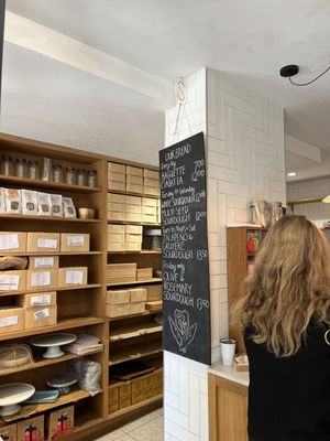 Flour and Stone by null