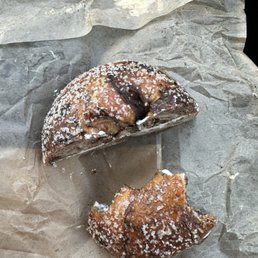 Apple cinnamon bagel