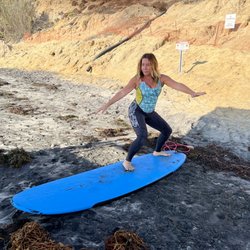 Enjoy The Ride Surf School - Teaching me how to pop up