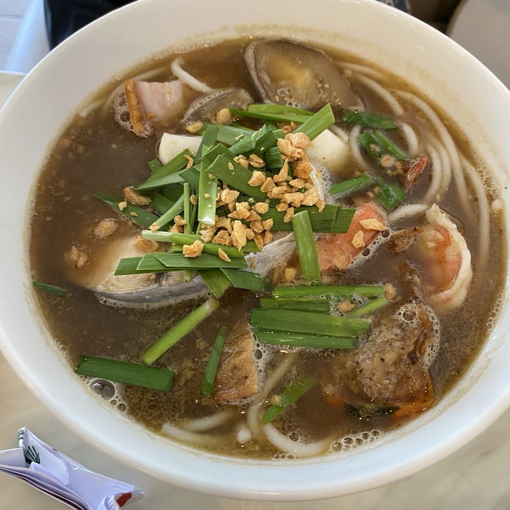 Bep Me Nam Bun Bo Tho Da - Bún mâm - Vietnamese Near Me - Westminster, California