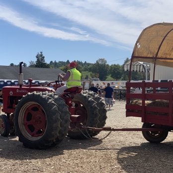 Smolak Farms - Farms Near Me - North Andover, Massachusetts Smolak Farms - Farms Near Me - North Andover, Massachusetts
