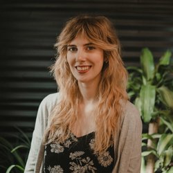 Shag Noir Salon - Hair artist Annissa