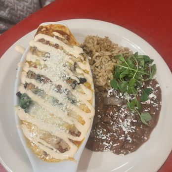 Cafe Del Rio - Veggie Enchiladas - New Mexican Cuisine Near Me - Virginia City, Nevada