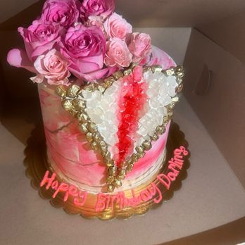 Beverly Hills Sweet Table - My geode cake. - Desserts Near Me Beverly Hills Sweet Table - My geode cake. - Desserts Near Me