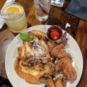Lucille's - Croissant French Toast - New American Near Me - Houston, Texas