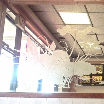 King Wok - the reflection of a restaurant in a mirror - Chinese Near Me - Plainview, New York