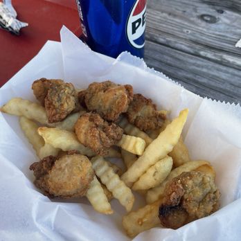 Shark Island Eats - Oyster Basket and fries - Food Trucks Near Me - Harkers Island, North Carolina Shark Island Eats - Oyster Basket and fries - Food Trucks Near Me - Harkers Island, North Carolina