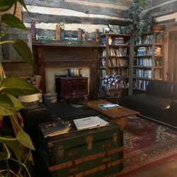 Woods Hole Hostel & Mountain B&B - The Living Room