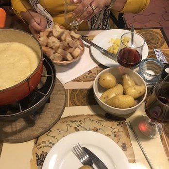 Pain Vin Fromages - Fondue Near Me - Paris, 75 Pain Vin Fromages - Fondue Near Me - Paris, 75